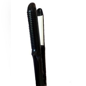 T3 Volumize Ionic Ceramic Tourmaline Dome-plated Flat Iron, 3/4 Inch